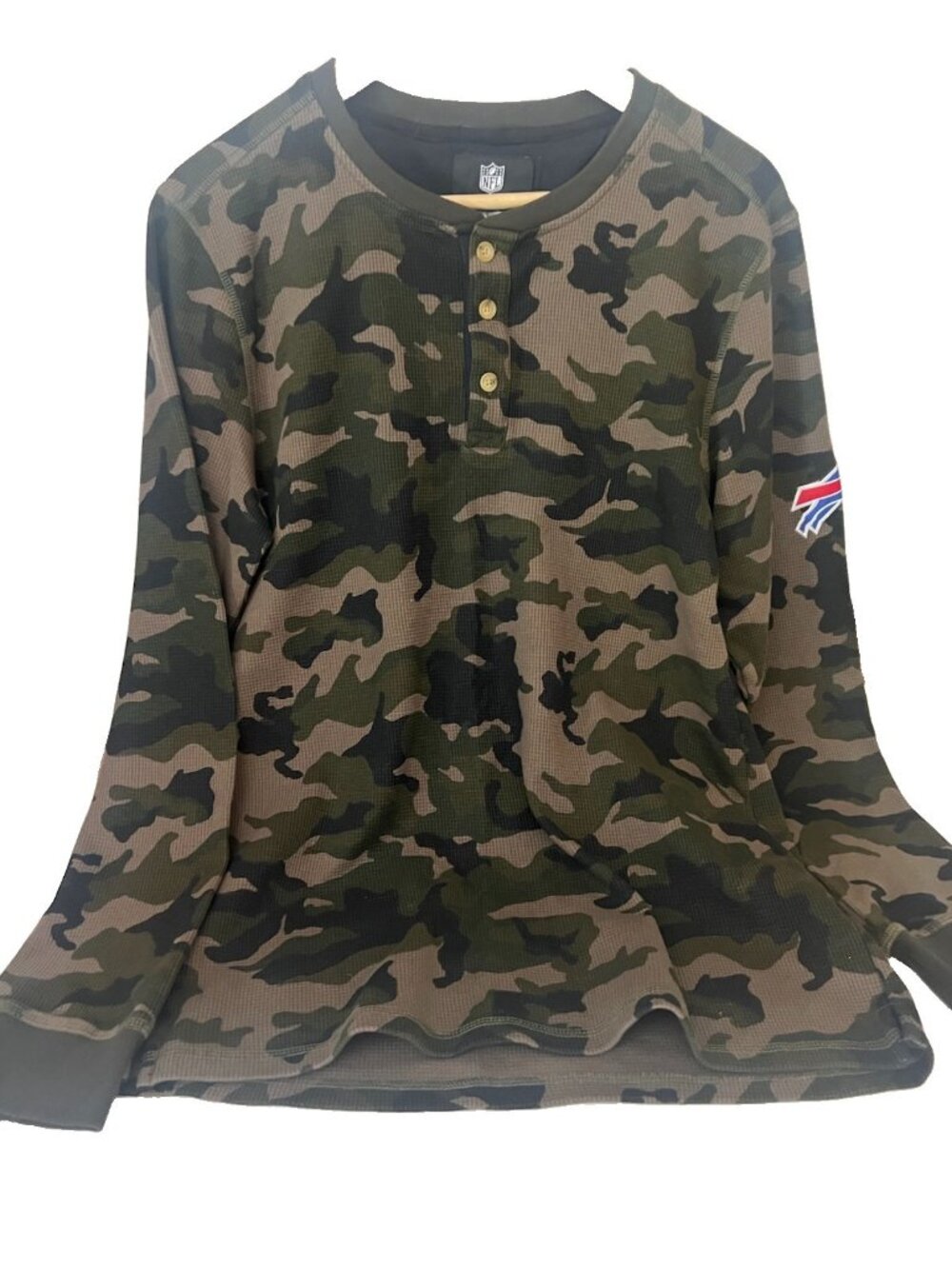 Buffalo Bills Men's Size M Camo NFL x Darius Rucker Long Sleeve Henley Shirt.  B